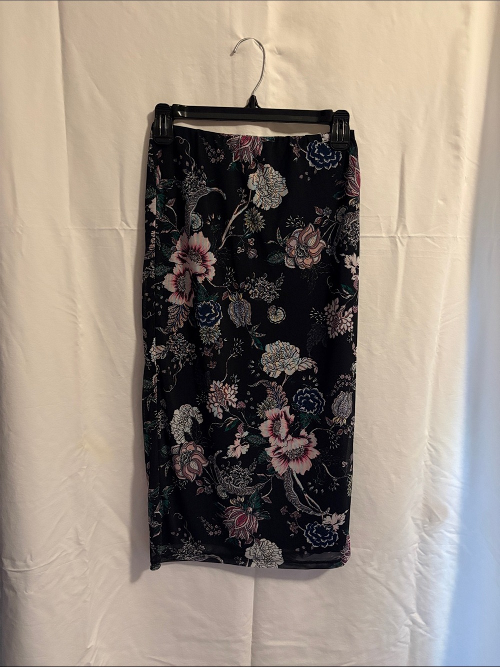 AFRM Floral Midi Skirt - Dark Blue with Multicolor Floral Print